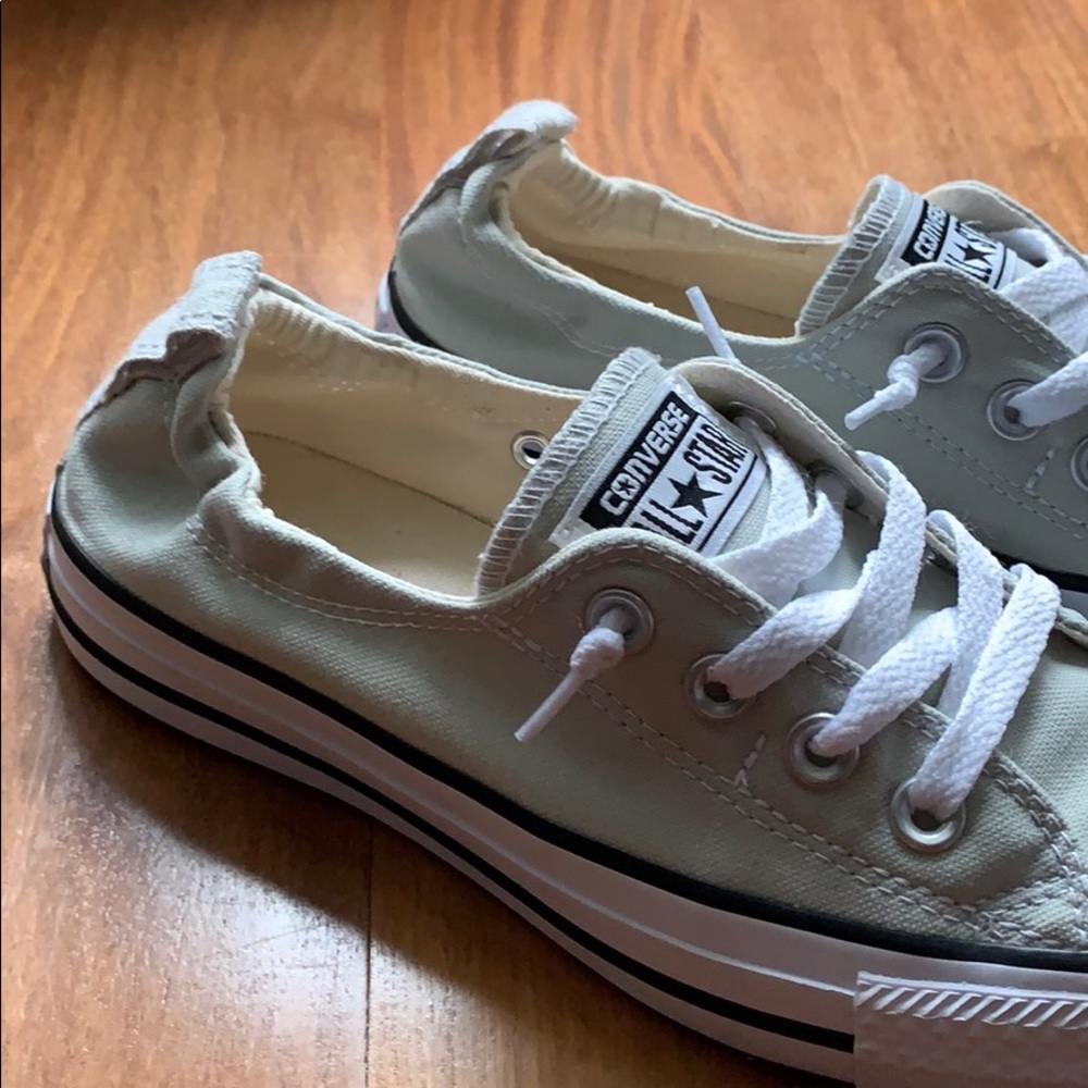 Converse - Picture 2 of 6
